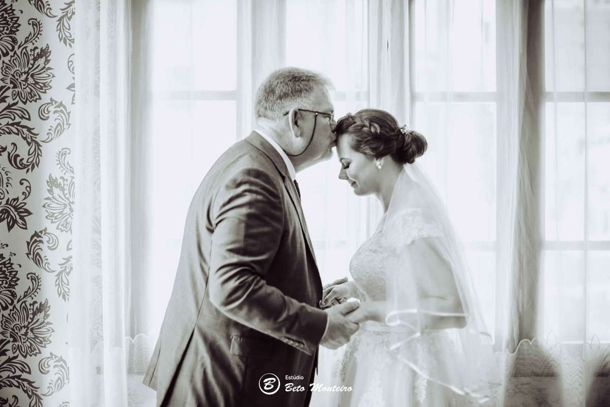 fotografo de casamento - fotografia - videos de casamento - filmagem - casamento - cinegrafista - filmmaker - wedding - produtora - curitiba - estudio beto monteiro - casal - nathaly e celso - dom parma - salão marly - 