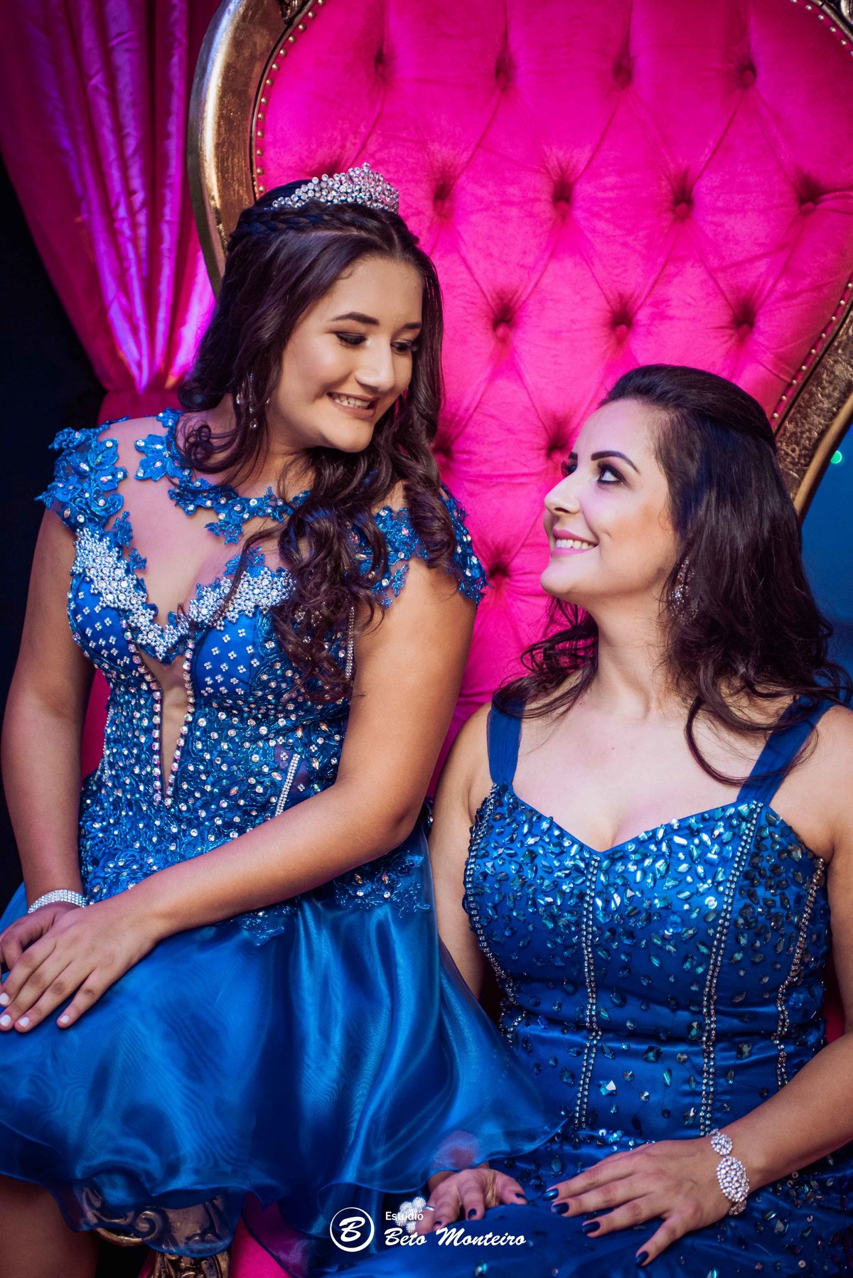 Aniversário de 15 anos - Cobertura fotografica - Cobertura de filmagem - Foto e Filmagem de 15 anos - Debutante - Estúdio Beto Monteiro - Curitiba - fotografo de 15 anos - sessao de fotos - book de fotos - book de 15 anos - fotografo - anah - carol corre 