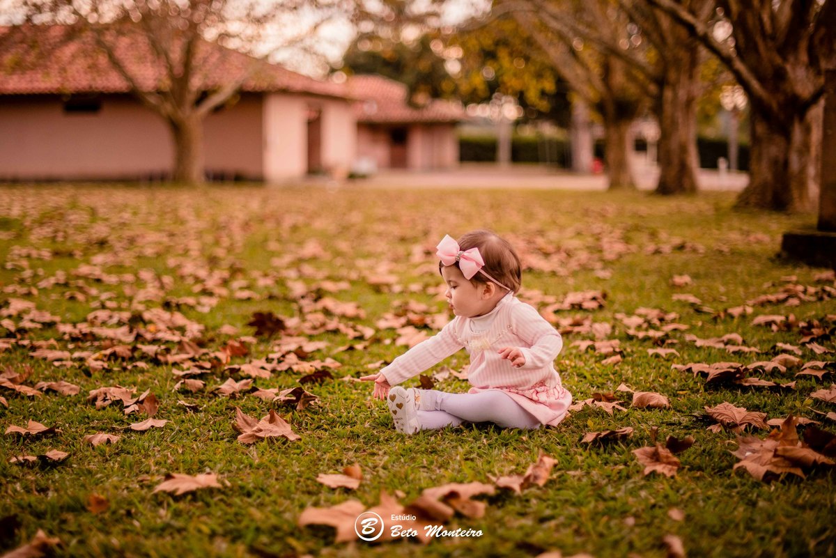 Book fotográfico Infantil - Book de fotos - Book de Criança - Book de Bebê - Book Menina - Book Menino - Estúdio Beto Monteiro - Curitiba - outono - haras - familia