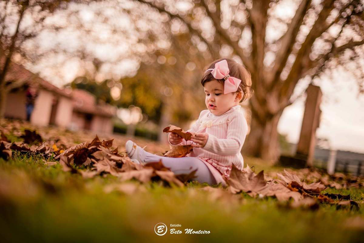Book fotográfico Infantil - Book de fotos - Book de Criança - Book de Bebê - Book Menina - Book Menino - Estúdio Beto Monteiro - Curitiba - outono - haras - familia