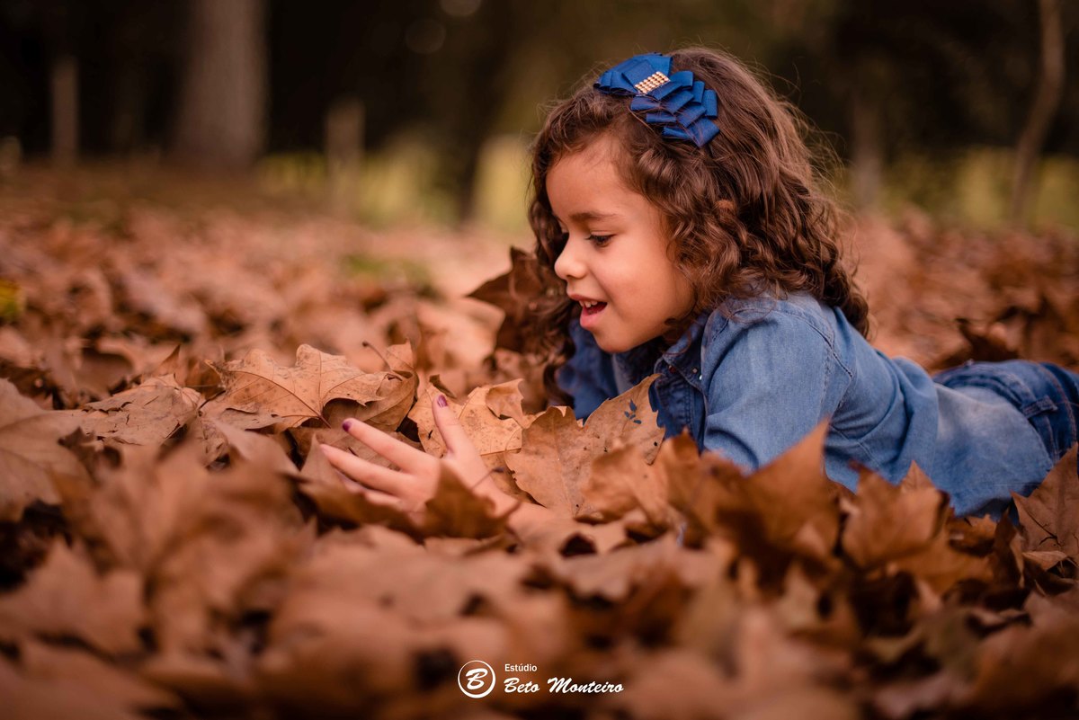 Book fotográfico Infantil - Book de fotos - Book de Criança - Book de Bebê - Book Menina - Book Menino - Estúdio Beto Monteiro - Curitiba - outono - haras - familia
