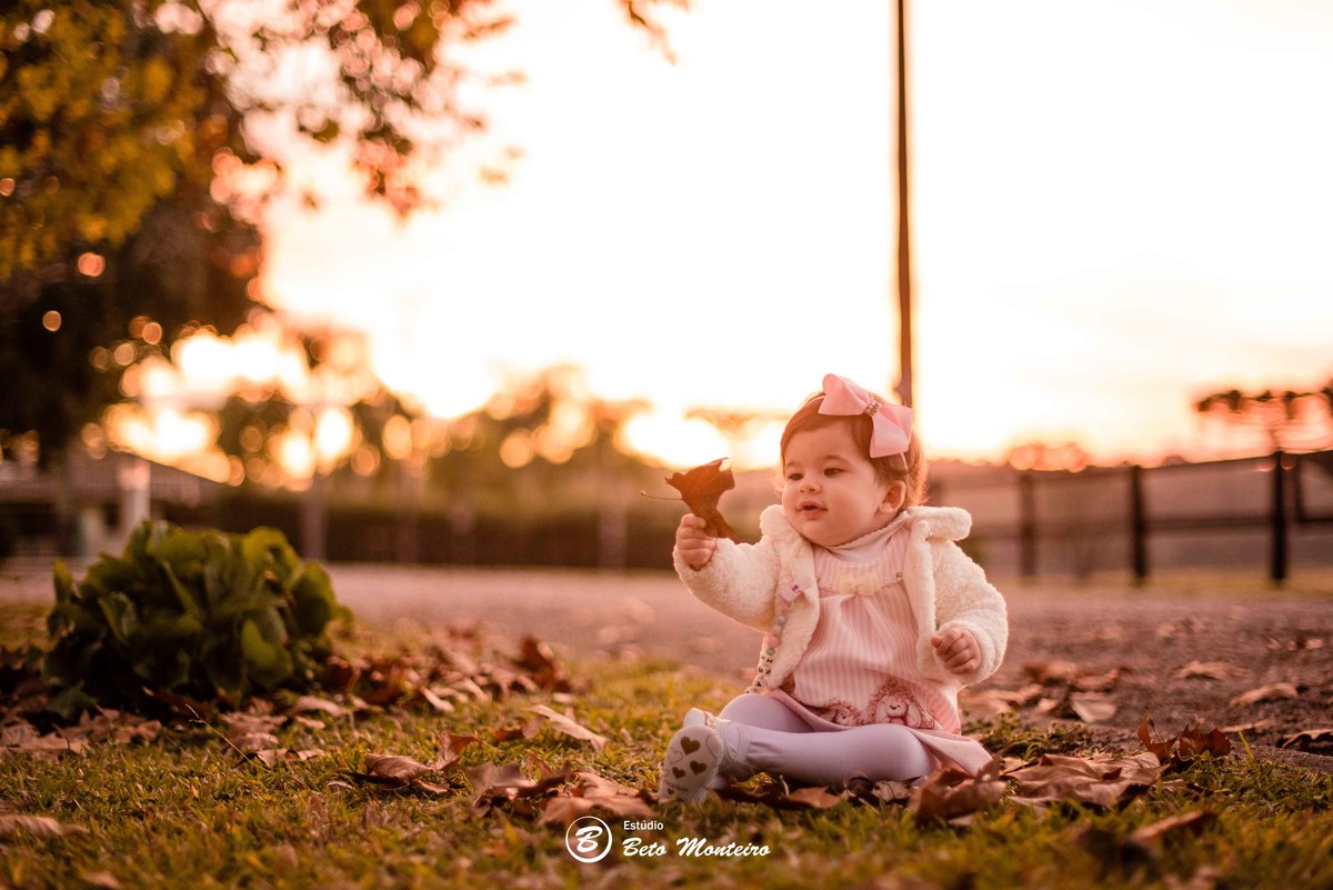 Book fotográfico Infantil - Book de fotos - Book de Criança - Book de Bebê - Book Menina - Book Menino - Estúdio Beto Monteiro - Curitiba - outono - haras - familia