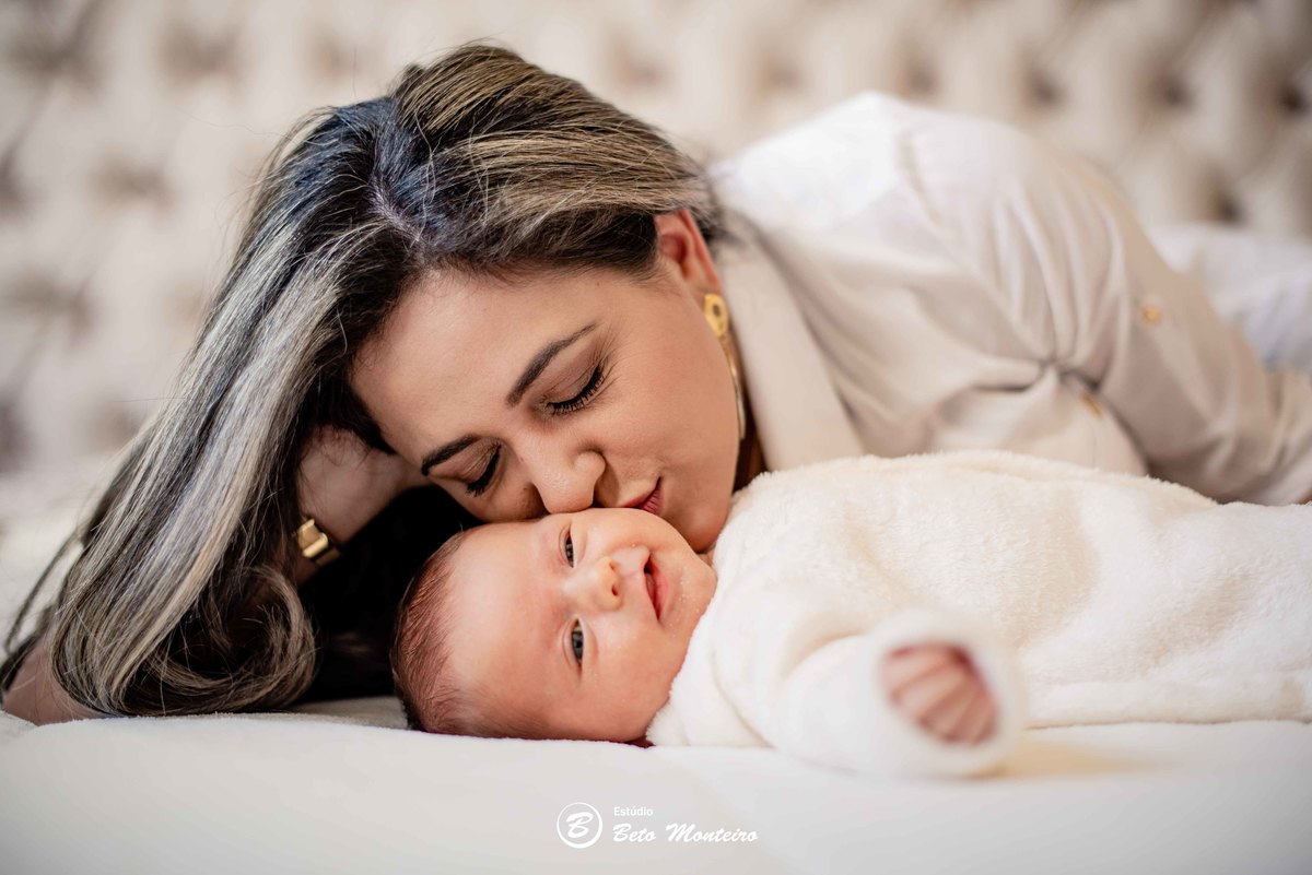 Book fotográfico Infantil - Book de fotos - Book de Criança - Book de Bebê - Book Menina - Book Menino - Estúdio Beto Monteiro - Curitiba - book família - lifestyle - new born - 30 dias