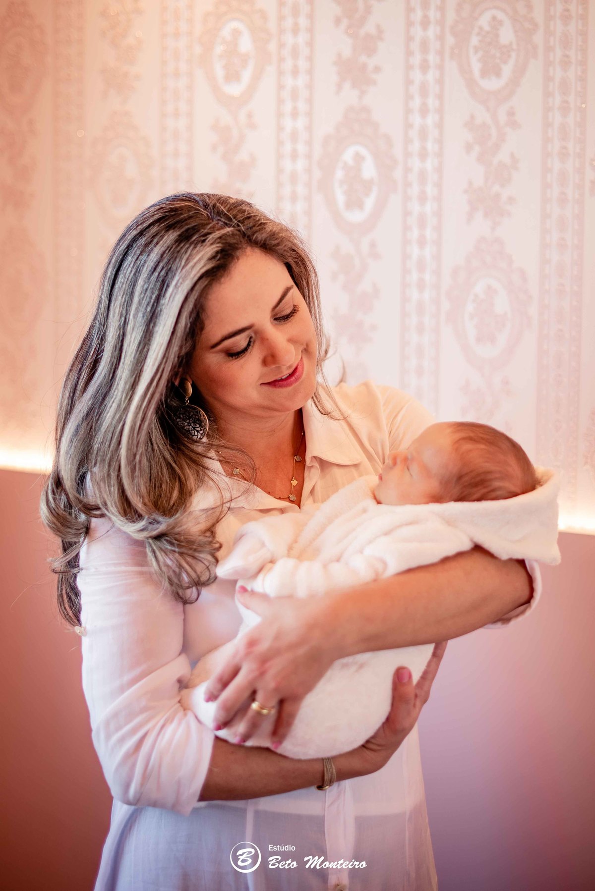 Book fotográfico Infantil - Book de fotos - Book de Criança - Book de Bebê - Book Menina - Book Menino - Estúdio Beto Monteiro - Curitiba - book família - lifestyle - new born - 30 dias