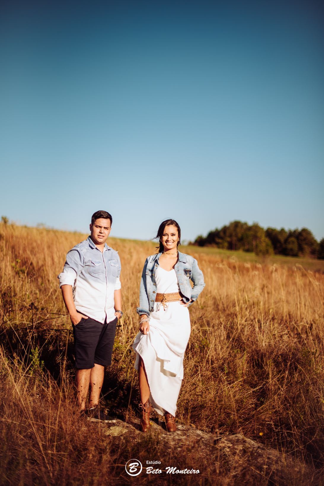 fotografo de casamento - videos de casamento - filmagem - casamento - cinegrafista - filmmaker - wedding - produtora - curitiba - estudio beto monteiro - casal - pre wedding - jady e daniel - cachoeira do alemao - balsa nova - trem - por do sol - sao luiz