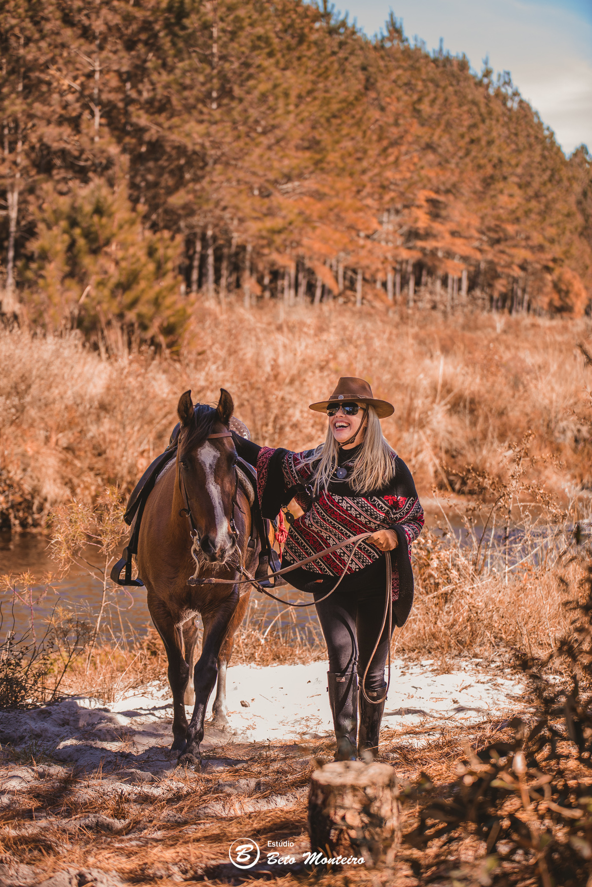 Book de fotos - Estúdio Beto Monteiro - Curitiba - book família - lifestyle - cavalo - cavalgada - sessão de fotos família - familia - sao luiz do puruna - rancho ventania - balsa nova - Luciana Tavora