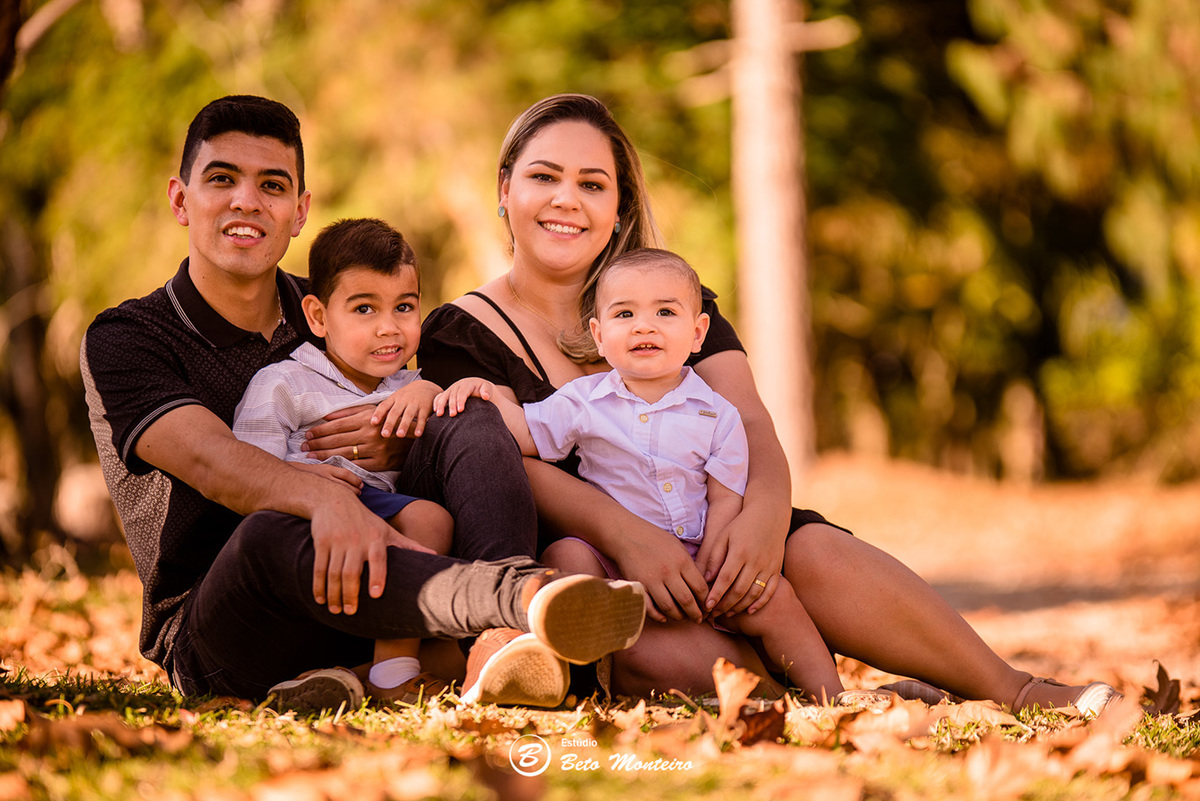 Book fotográfico Infantil - Book de fotos - Book de Criança - Book de Bebê - Book Menina - Book Menino - Estúdio Beto Monteiro - Curitiba - book família - lifestyle - smash the cake - avengers - theo - mariana e erick - cabanha matoski