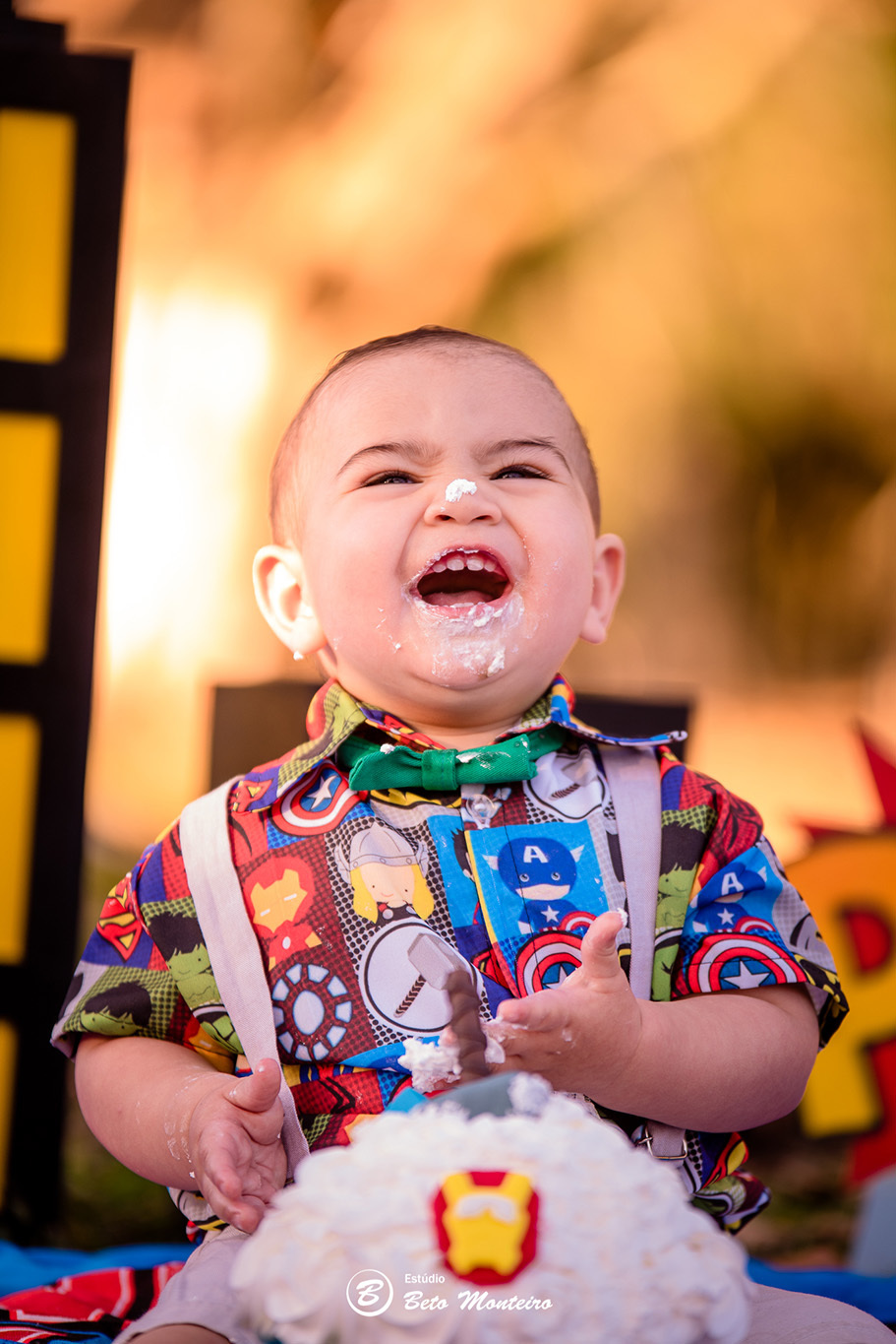 Book fotográfico Infantil - Book de fotos - Book de Criança - Book de Bebê - Book Menina - Book Menino - Estúdio Beto Monteiro - Curitiba - book família - lifestyle - smash the cake - avengers - theo - mariana e erick - cabanha matoski