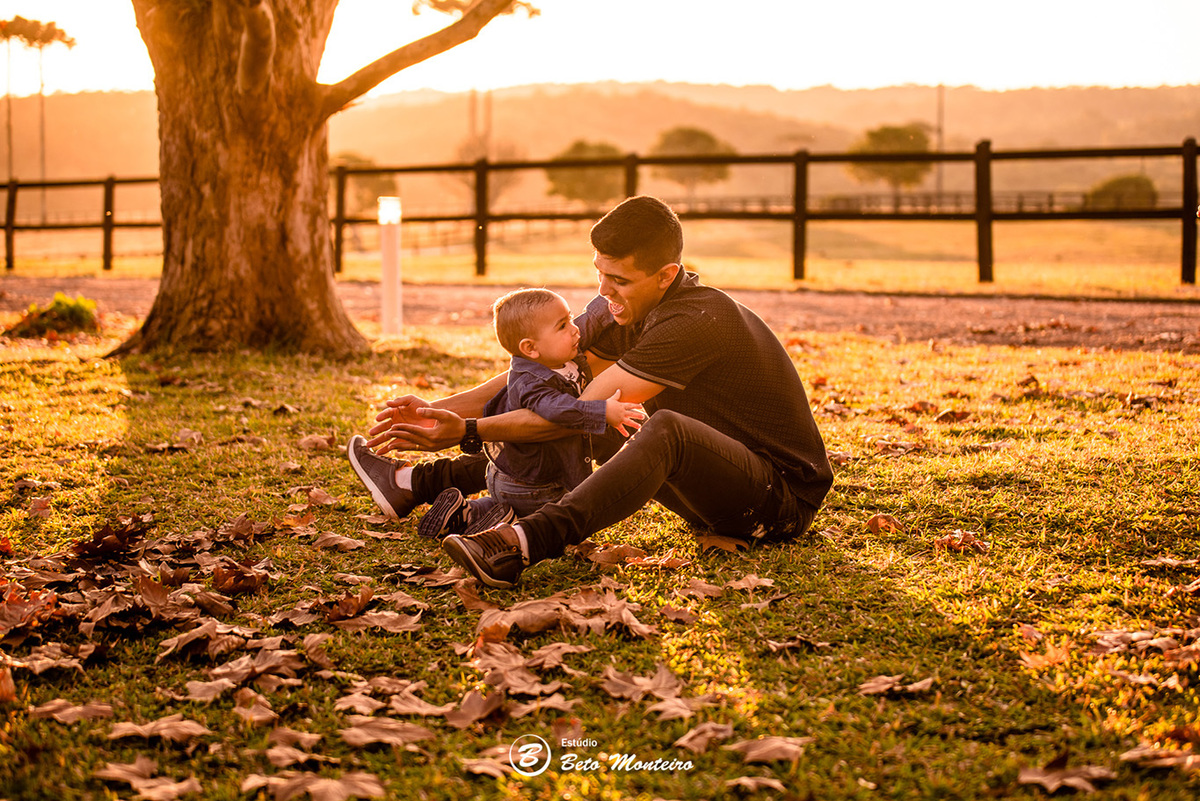 Book fotográfico Infantil - Book de fotos - Book de Criança - Book de Bebê - Book Menina - Book Menino - Estúdio Beto Monteiro - Curitiba - book família - lifestyle - smash the cake - avengers - theo - mariana e erick - cabanha matoski