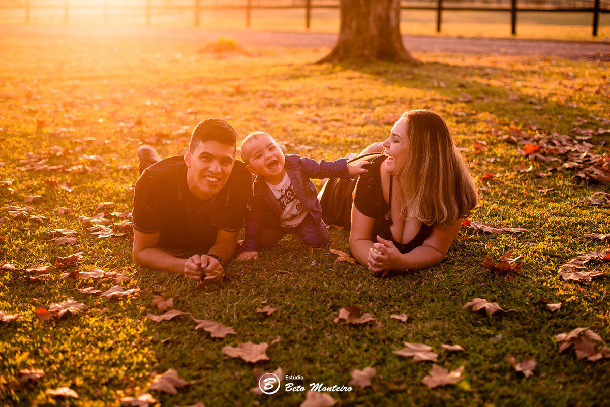 Book fotográfico Infantil - Book de fotos - Book de Criança - Book de Bebê - Book Menina - Book Menino - Estúdio Beto Monteiro - Curitiba - book família - lifestyle - smash the cake - avengers - theo - mariana e erick - cabanha matoski