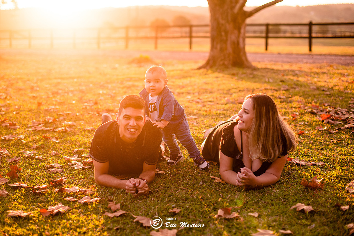 Book fotográfico Infantil - Book de fotos - Book de Criança - Book de Bebê - Book Menina - Book Menino - Estúdio Beto Monteiro - Curitiba - book família - lifestyle - smash the cake - avengers - theo - mariana e erick - cabanha matoski