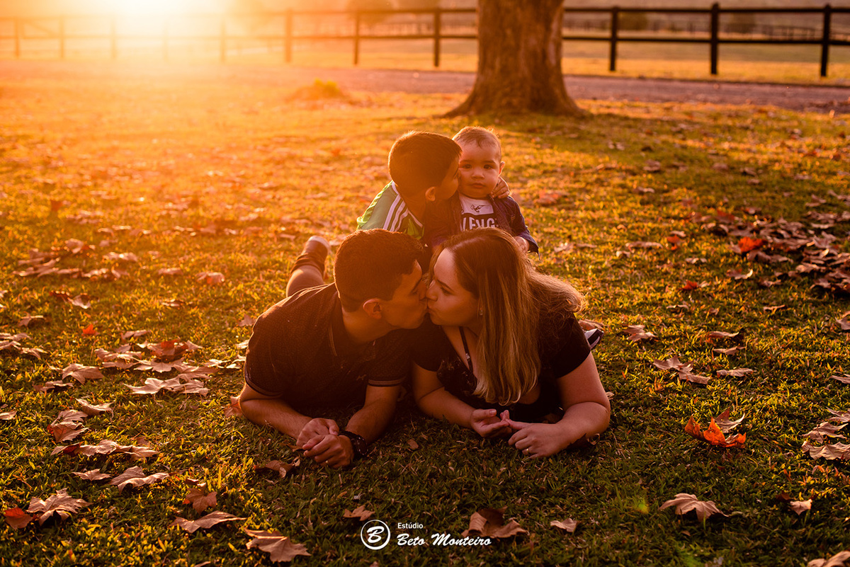 Book fotográfico Infantil - Book de fotos - Book de Criança - Book de Bebê - Book Menina - Book Menino - Estúdio Beto Monteiro - Curitiba - book família - lifestyle - smash the cake - avengers - theo - mariana e erick - cabanha matoski