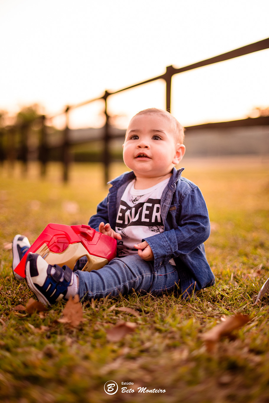 Book fotográfico Infantil - Book de fotos - Book de Criança - Book de Bebê - Book Menina - Book Menino - Estúdio Beto Monteiro - Curitiba - book família - lifestyle - smash the cake - avengers - theo - mariana e erick - cabanha matoski