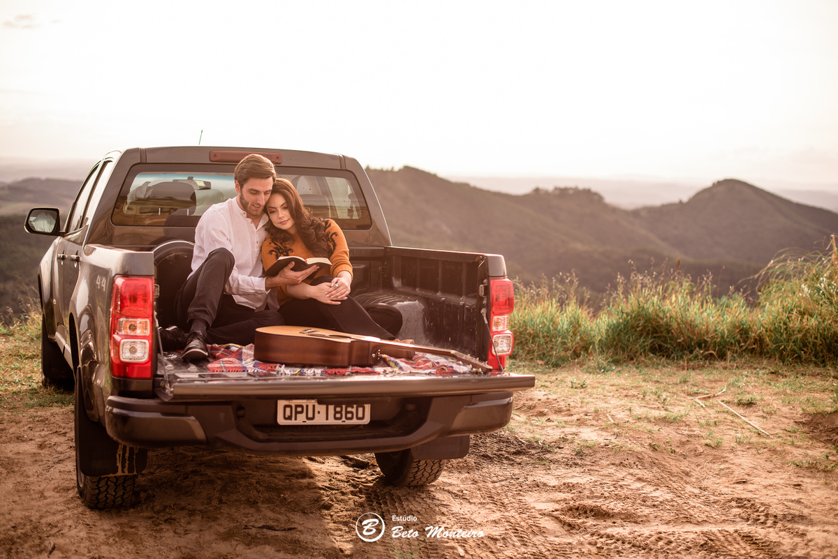 fotografo de casamento - videos de casamento - filmagem - casamento - cinegrafista - filmmaker - wedding - produtora - curitiba - estudio beto monteiro - casal - pre wedding - renata e silas - morro da palha - dia do casamento