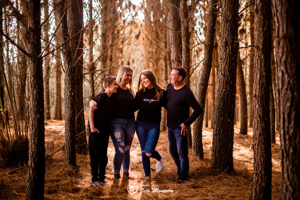 Aniversário de 15 anos - Foto e Filmagem de 15 anos - Debutante - Estúdio Beto Monteiro - Curitiba - fotografo de 15 anos - sessao de fotos - book de fotos - book de 15 anos - fotografo - cabanha matoski - tamirys 