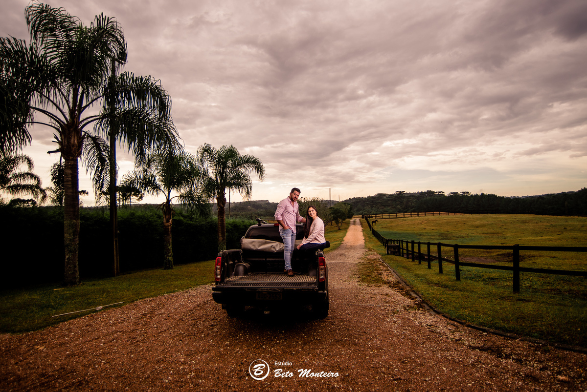 fotografo de casamento - videos de casamento - filmagem - casamento - cinegrafista - filmmaker - wedding - produtora - curitiba - estudio beto monteiro - casal - pre wedding - Taina e Marcelo - cabanha matoski - cavalo