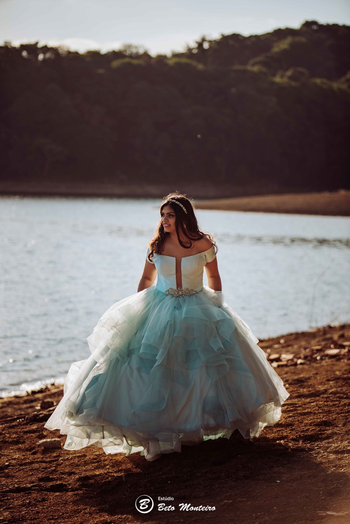 Aniversário de 15 anos - Foto e Filmagem de 15 anos - Debutante - Estúdio Beto Monteiro - Curitiba - fotografo de 15 anos - sessao de fotos - book de fotos - book de 15 anos - fotografo - bruna - família - laggus eventos