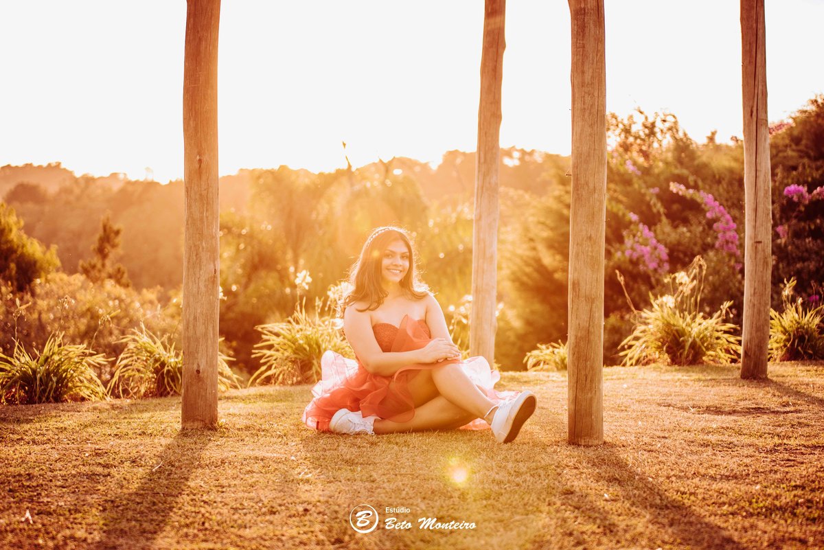 Aniversário de 15 anos - Foto e Filmagem de 15 anos - Debutante - Estúdio Beto Monteiro - Curitiba - fotografo de 15 anos - sessao de fotos - book de fotos - book de 15 anos - fotografo - bruna - família - laggus eventos
