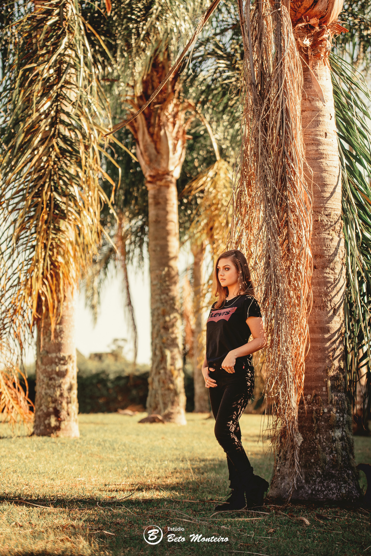 Aniversário de 15 anos - Foto e Filmagem de 15 anos - Debutante - Estúdio Beto Monteiro - Curitiba - fotografo de 15 anos - sessao de fotos - book de fotos - book de 15 anos - fotografo - nicole sendas - paola - jocelio - familia - cabanha matoski - haras