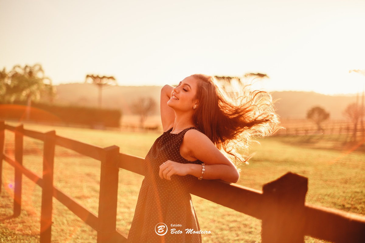 Aniversário de 15 anos - Foto e Filmagem de 15 anos - Debutante - Estúdio Beto Monteiro - Curitiba - fotografo de 15 anos - sessao de fotos - book de fotos - book de 15 anos - fotografo - nicole sendas - paola - jocelio - familia - cabanha matoski - haras