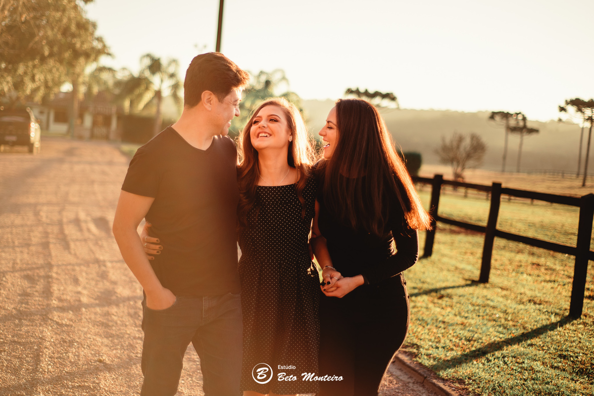 Aniversário de 15 anos - Foto e Filmagem de 15 anos - Debutante - Estúdio Beto Monteiro - Curitiba - fotografo de 15 anos - sessao de fotos - book de fotos - book de 15 anos - fotografo - nicole sendas - paola - jocelio - familia - cabanha matoski - haras