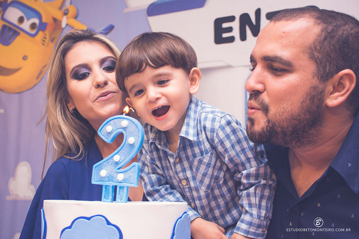 Book fotográfico Infantil - Book de fotos - Book de Criança - Book de Bebê - Book Menina - Book Menino - Estúdio Beto Monteiro - Curitiba - book família - lifestyle - new born - enzo - aniversario infantil - aniversario