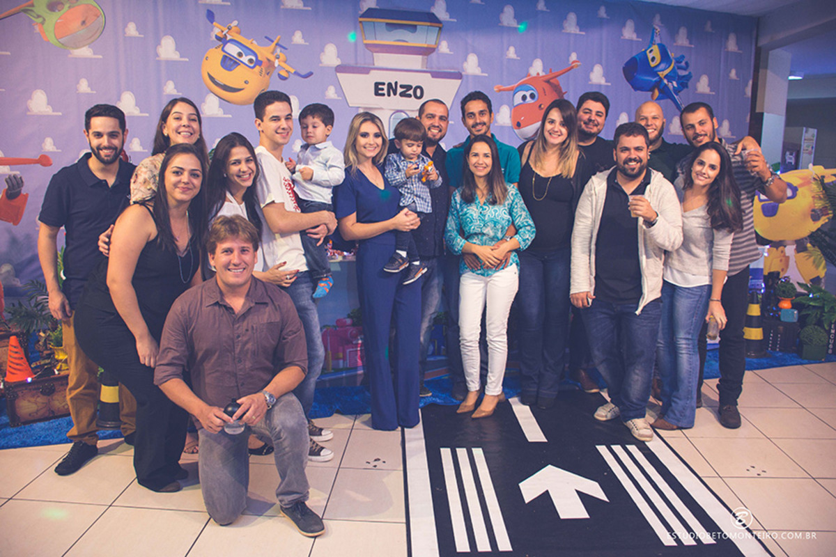 Book fotográfico Infantil - Book de fotos - Book de Criança - Book de Bebê - Book Menina - Book Menino - Estúdio Beto Monteiro - Curitiba - book família - lifestyle - new born - enzo - aniversario infantil - aniversario