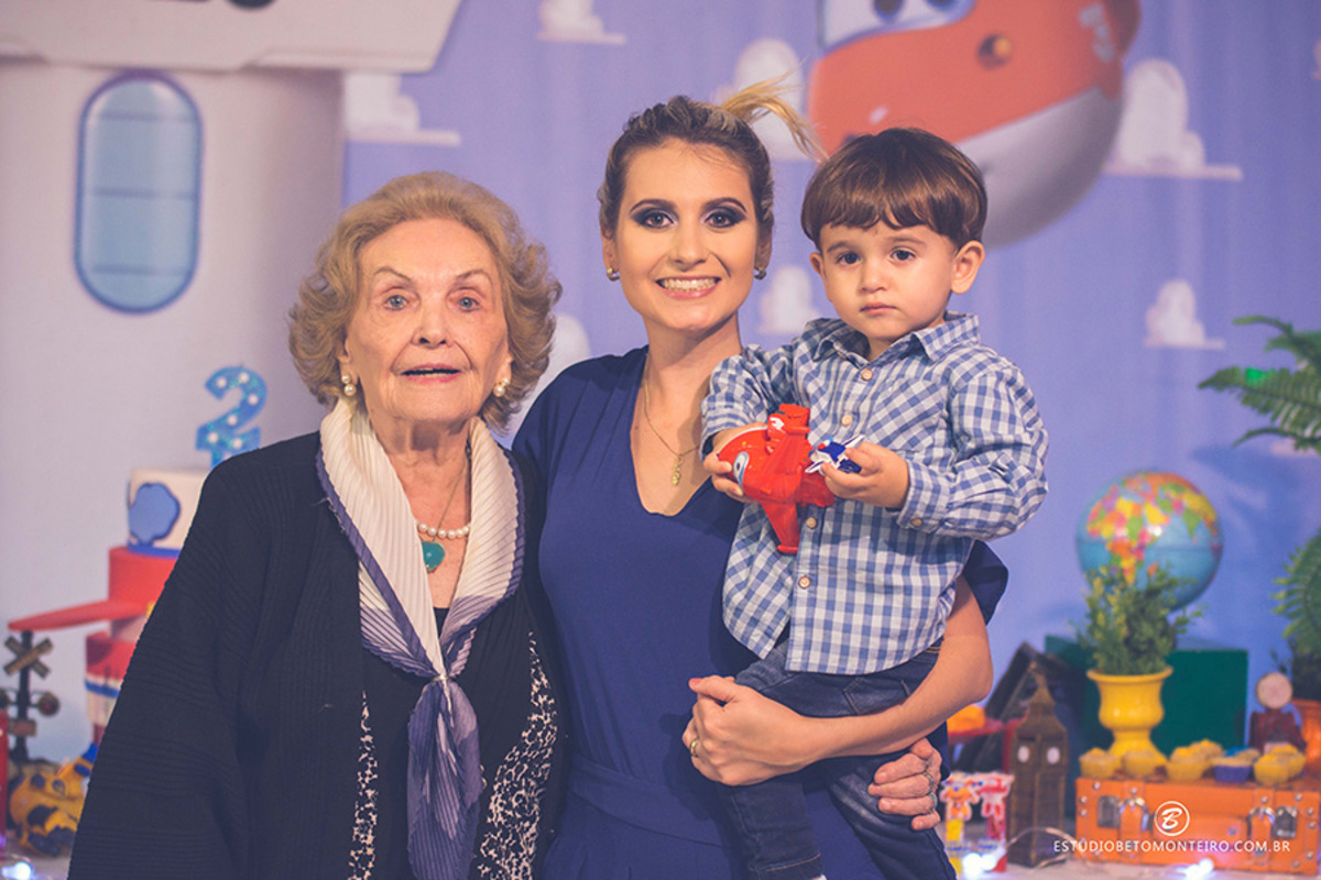 Book fotográfico Infantil - Book de fotos - Book de Criança - Book de Bebê - Book Menina - Book Menino - Estúdio Beto Monteiro - Curitiba - book família - lifestyle - new born - enzo - aniversario infantil - aniversario