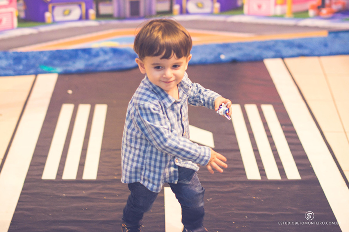 Book fotográfico Infantil - Book de fotos - Book de Criança - Book de Bebê - Book Menina - Book Menino - Estúdio Beto Monteiro - Curitiba - book família - lifestyle - new born - enzo - aniversario infantil - aniversario