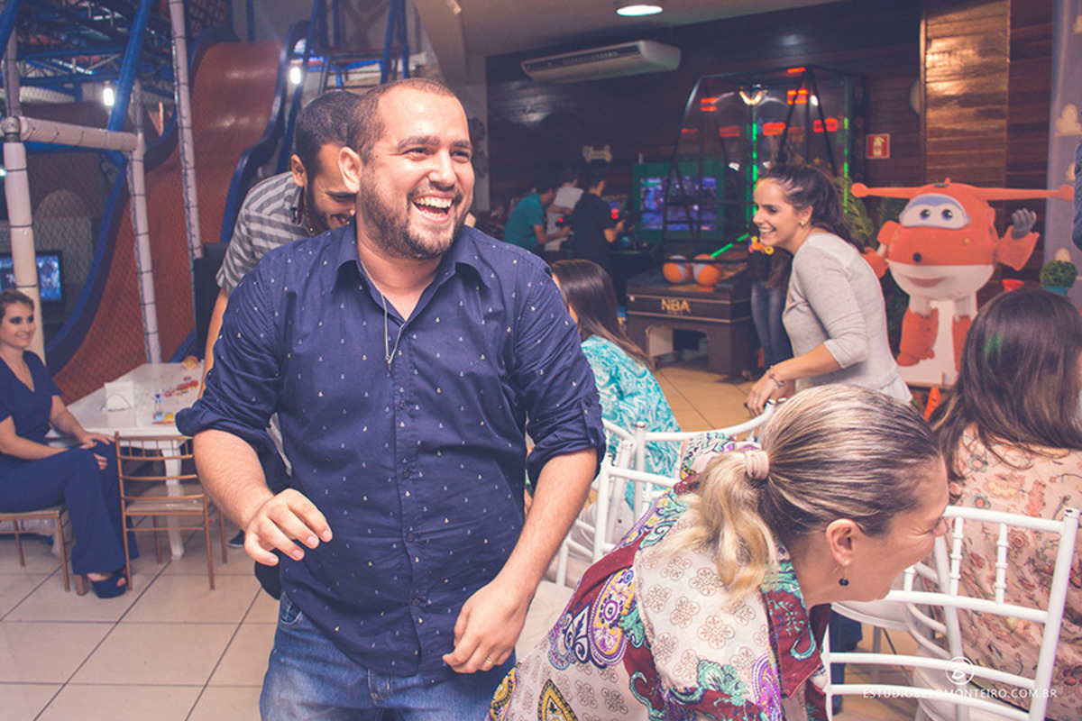 Book fotográfico Infantil - Book de fotos - Book de Criança - Book de Bebê - Book Menina - Book Menino - Estúdio Beto Monteiro - Curitiba - book família - lifestyle - new born - enzo - aniversario infantil - aniversario