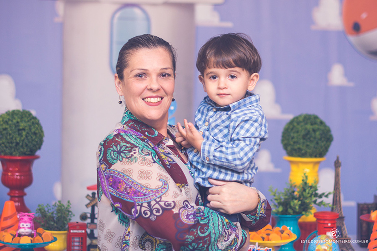 Book fotográfico Infantil - Book de fotos - Book de Criança - Book de Bebê - Book Menina - Book Menino - Estúdio Beto Monteiro - Curitiba - book família - lifestyle - new born - enzo - aniversario infantil - aniversario