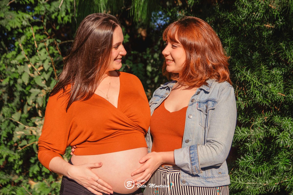 Book Gestante e Família em Curitiba - Book de gestante lifestyle - Fotos ao ar livre - Fotos em estúdio - Grávida - Gestação - Estudio Beto Monteiro - Cabanha Matoski - Lidia - Diego - Luana - Meg - Léo