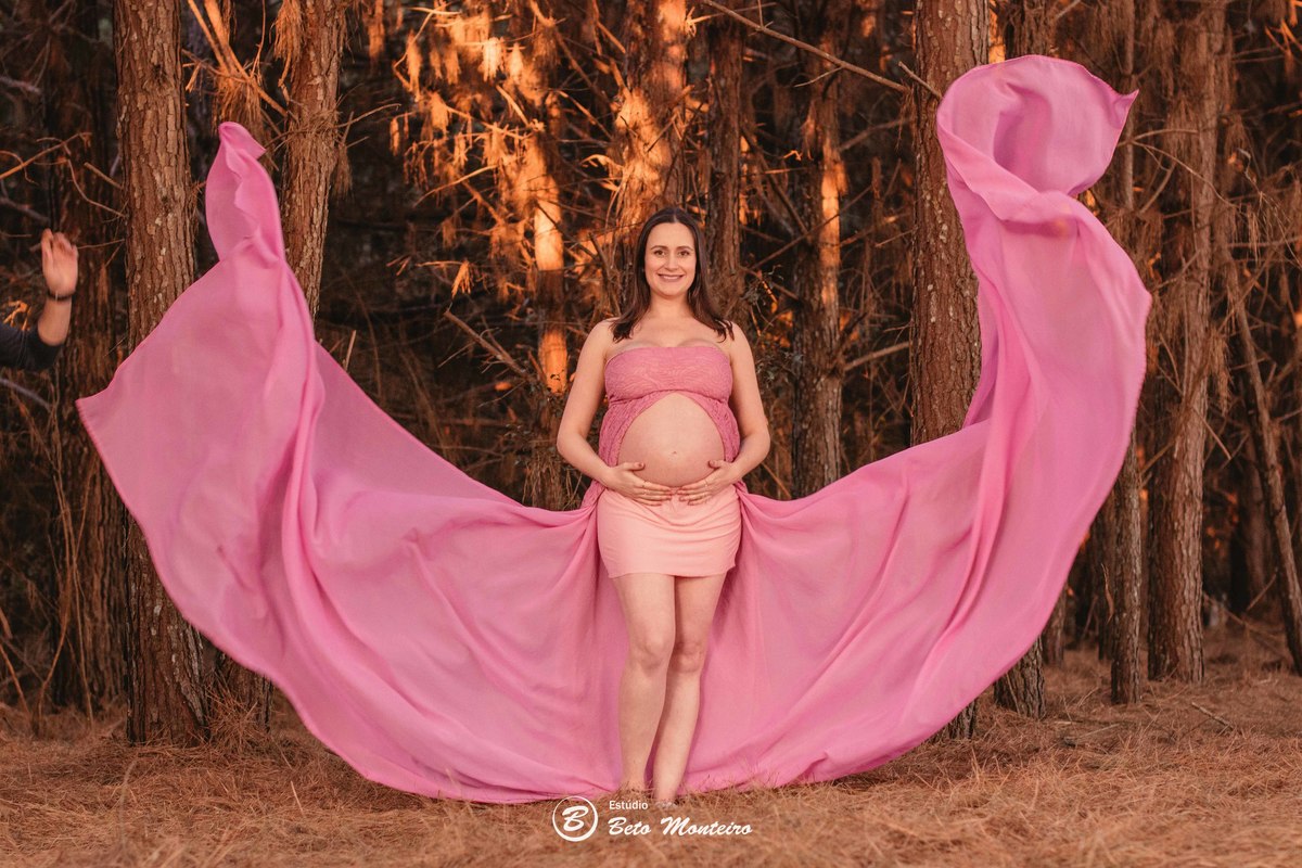 Book Gestante e Família em Curitiba - Book de gestante lifestyle - Fotos ao ar livre - Fotos em estúdio - Grávida - Gestação - Estudio Beto Monteiro - Cabanha Matoski - Lidia - Diego - Luana - Meg - Léo