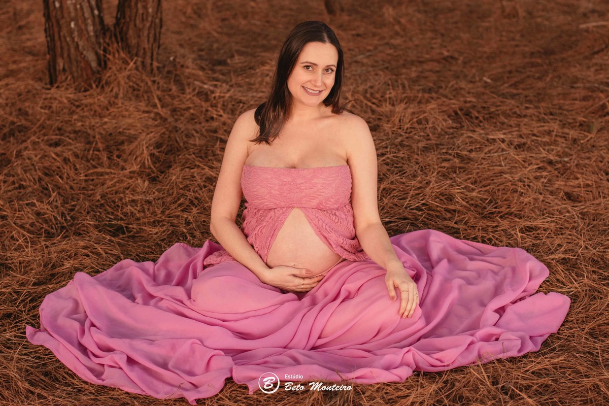 Book Gestante e Família em Curitiba - Book de gestante lifestyle - Fotos ao ar livre - Fotos em estúdio - Grávida - Gestação - Estudio Beto Monteiro - Cabanha Matoski - Lidia - Diego - Luana - Meg - Léo