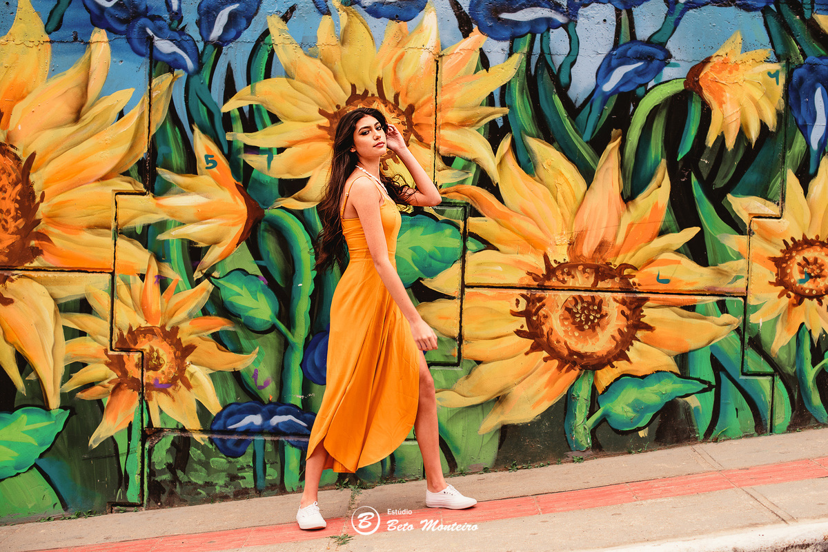 Aniversário de 15 anos - Foto e Filmagem - Debutante - Estúdio Beto Monteiro - Curitiba - fotografo de 15 anos - sessao de fotos - book de fotos - book de 15 anos - fotografo - giulia henning - simone henning - familia - BC - Balneario Camboriu - porshe