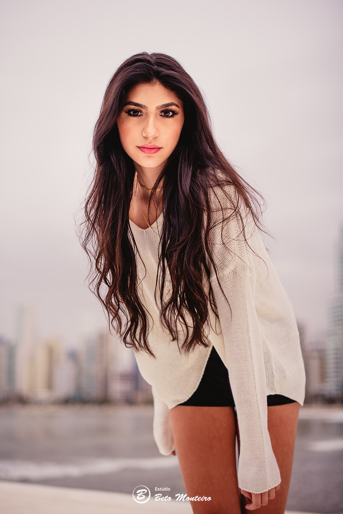 Aniversário de 15 anos - Foto e Filmagem - Debutante - Estúdio Beto Monteiro - Curitiba - fotografo de 15 anos - sessao de fotos - book de fotos - book de 15 anos - fotografo - giulia henning - simone henning - familia - BC - Balneario Camboriu - porshe