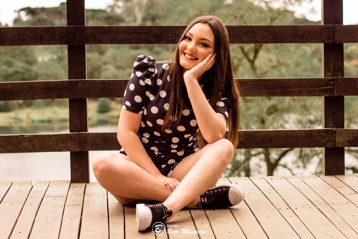 Aniversário de 15 anos - Foto e Filmagem de 15 anos - Debutante - Estúdio Beto Monteiro - Curitiba - fotografo de 15 anos - sessao de fotos - book de fotos - book de 15 anos - fotografo - fotógrafa - thifany - família - parque - parque lago azul