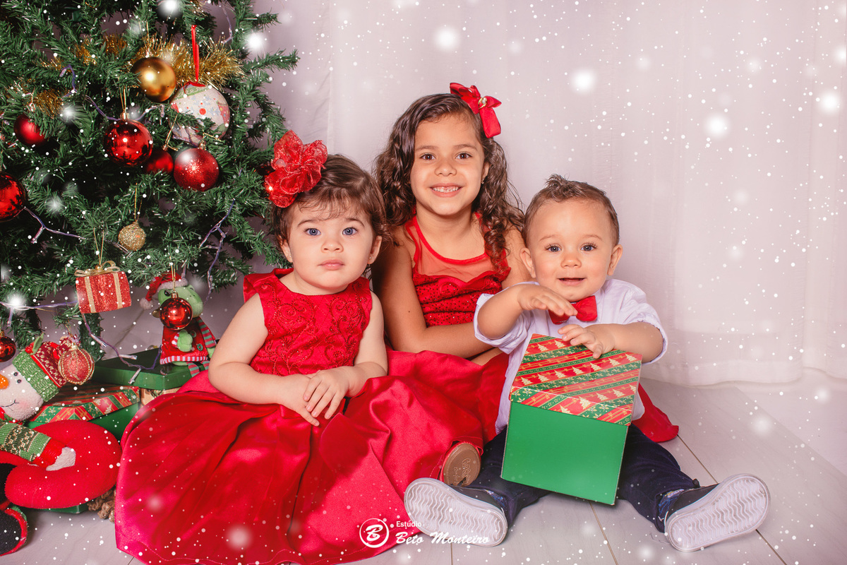 sessão de natal - sessão de fotos - fotografia - fotos - natal - 2020 - magia de natal - sessão infantil - book - fotógrafo - cenário de natal