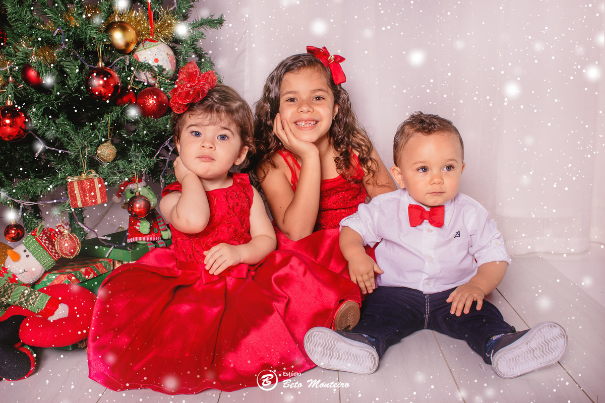 sessão de natal - sessão de fotos - fotografia - fotos - natal - 2020 - magia de natal - sessão infantil - book - fotógrafo - cenário de natal