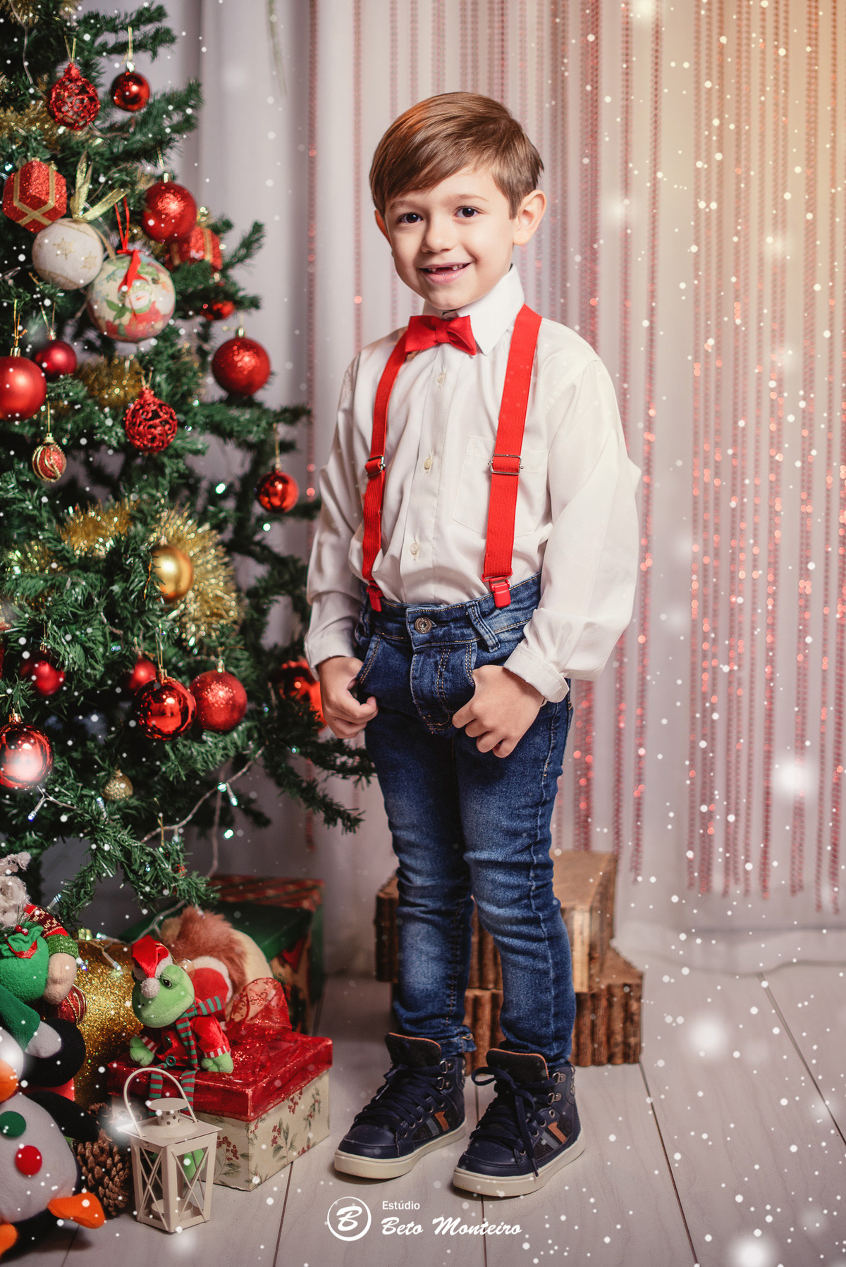 sessão de natal - sessão de fotos - fotografia - fotos - natal - 2020 - magia de natal - sessão infantil - book - fotógrafo - cenário de natal