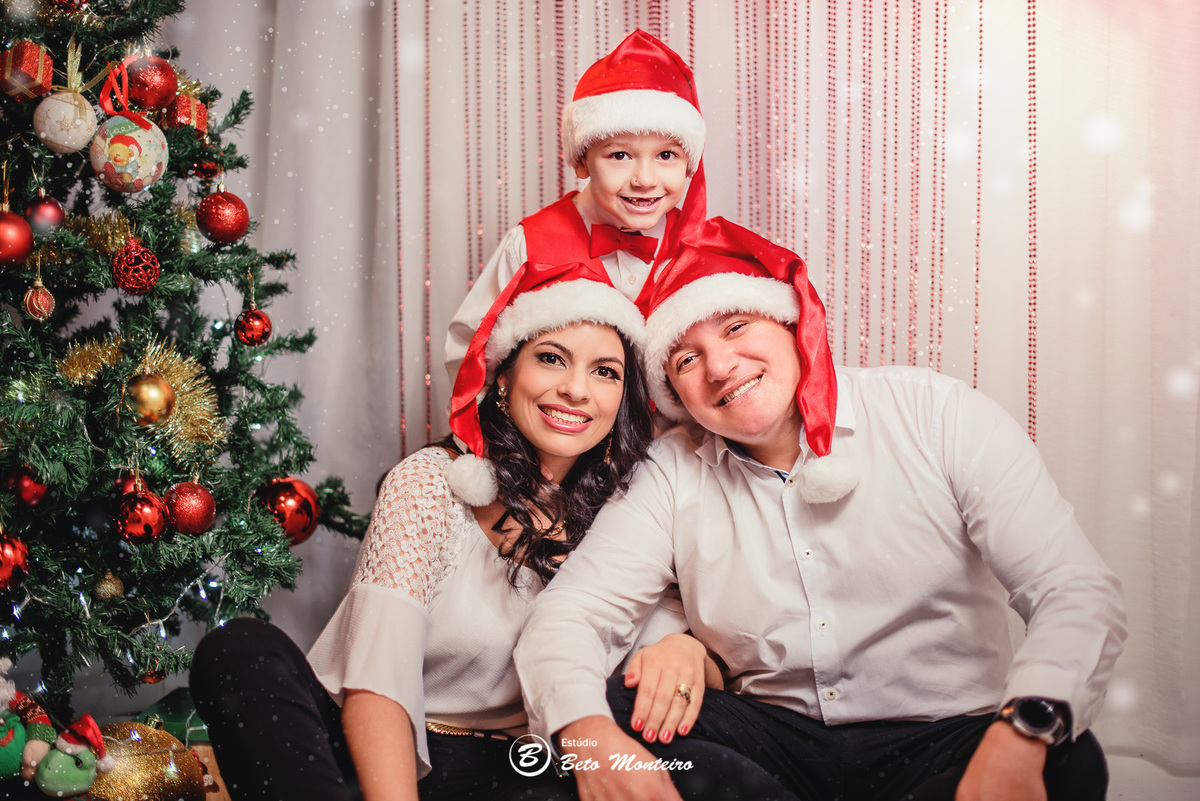 sessão de natal - sessão de fotos - fotografia - fotos - natal - 2020 - magia de natal - sessão infantil - book - fotógrafo - cenário de natal