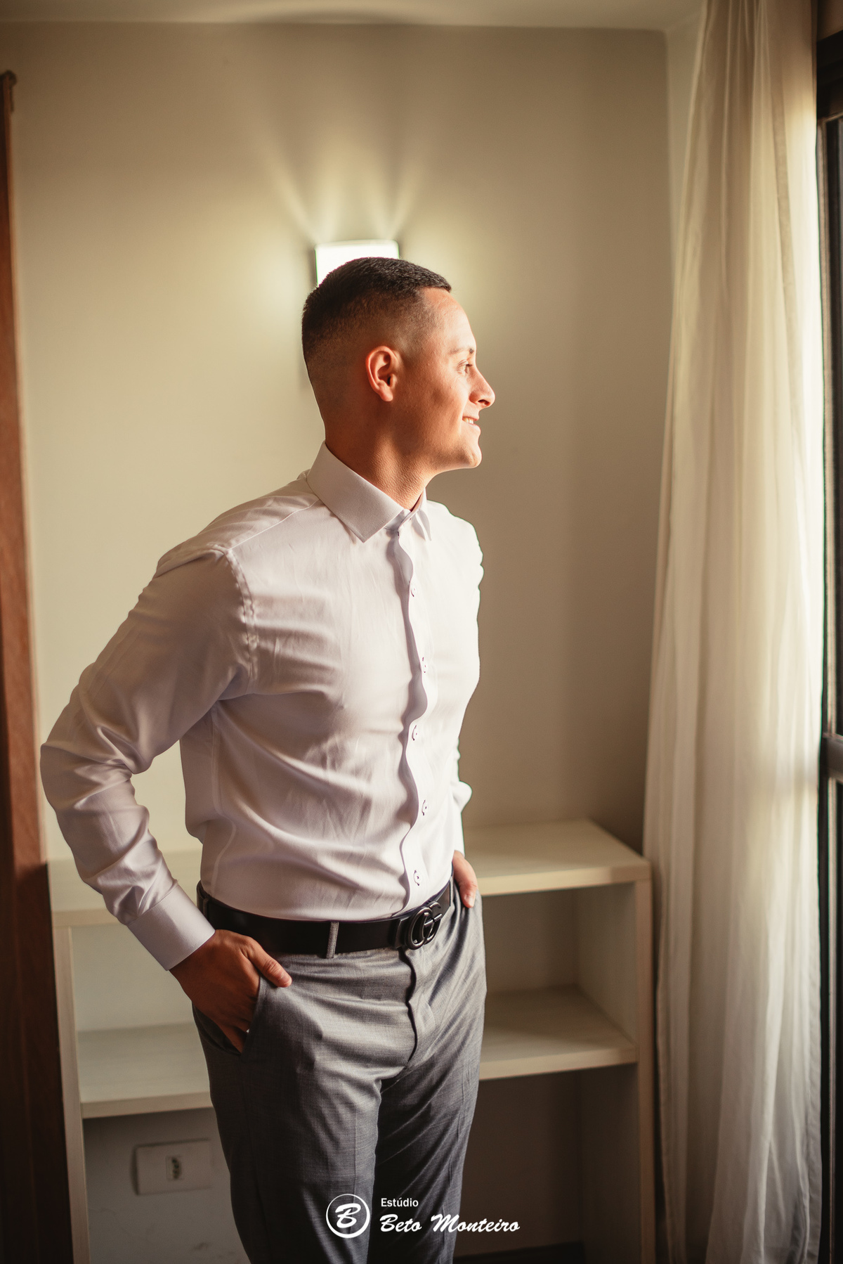 fotografo de casamento - videos de casamento - filmagem - casamento - cinegrafista - filmmaker - wedding - produtora - curitiba - estudio beto monteiro - casal - pre wedding - ana e matheus - le rechaud - first look - noiva se maquiando - 