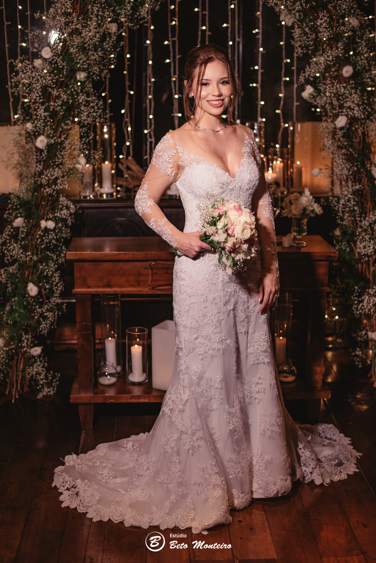 fotografo de casamento - videos de casamento - filmagem - casamento - cinegrafista - filmmaker - wedding - produtora - curitiba - estudio beto monteiro - casal - pre wedding - ana e matheus - le rechaud - first look - noiva se maquiando - 