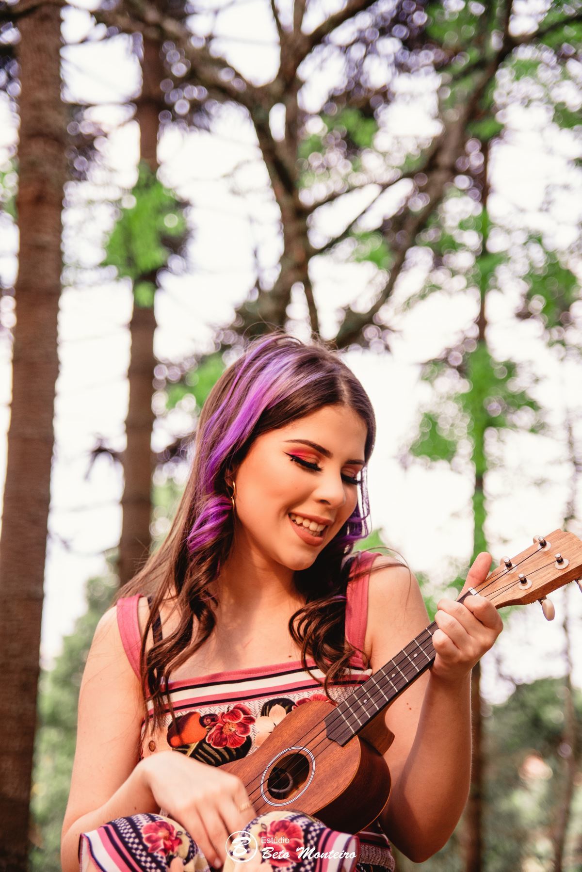 Aniversário de 15 anos - Foto e Filmagem - Debutante - Estúdio Beto Monteiro - Curitiba - fotografo de 15 anos - sessao de fotos - book de fotos - book de 15 anos - fotografo - Gabi - Rober e Gabi - Ana Cecilia - memorial ucraniano - parque tingui