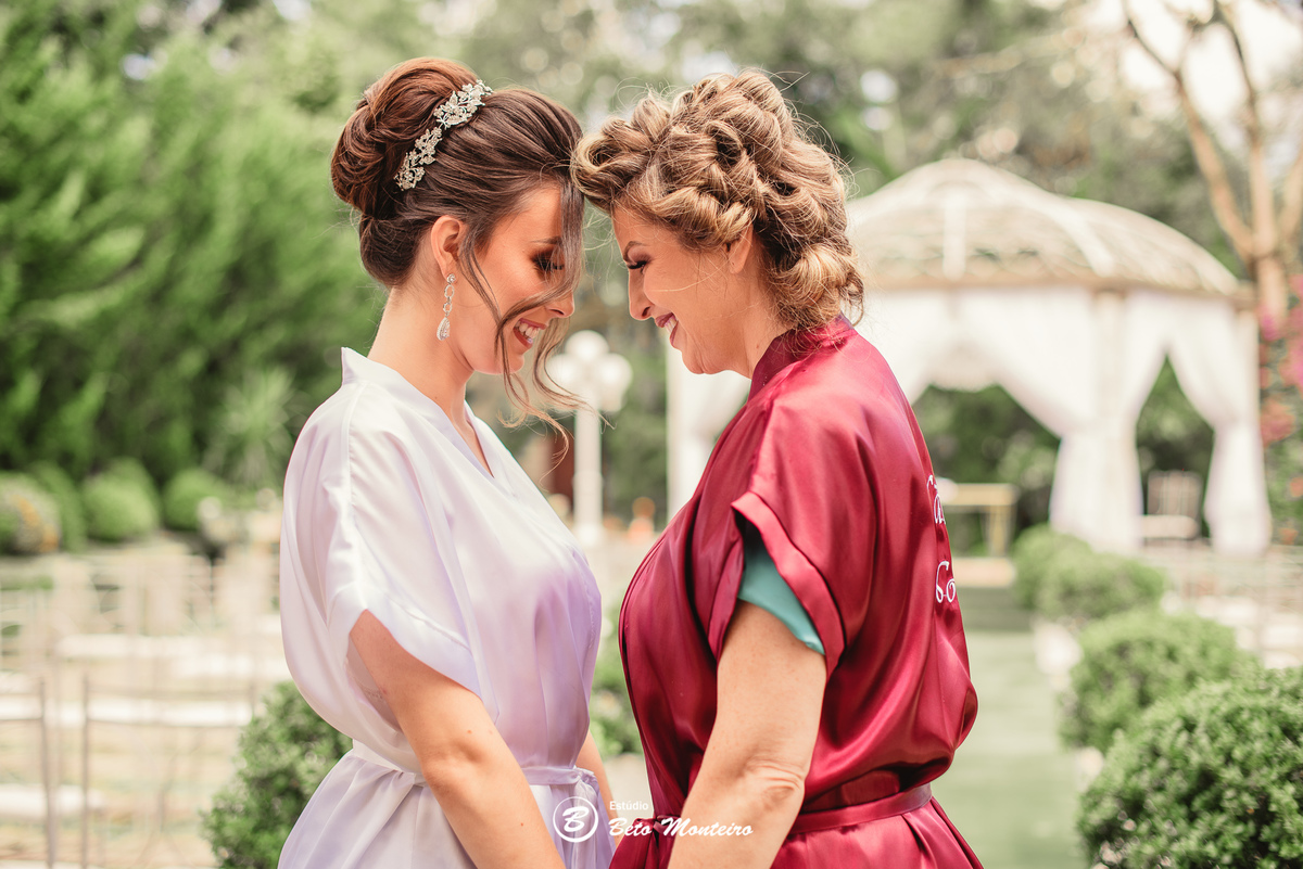 fotografo de casamento - videos de casamento - filmagem - casamento - cinegrafista - filmmaker - wedding - produtora - curitiba - estudio beto monteiro - casal - pre wedding - Thaís Govea e Felipe Naldony - Castello Reale Colombo - ar livre - externo