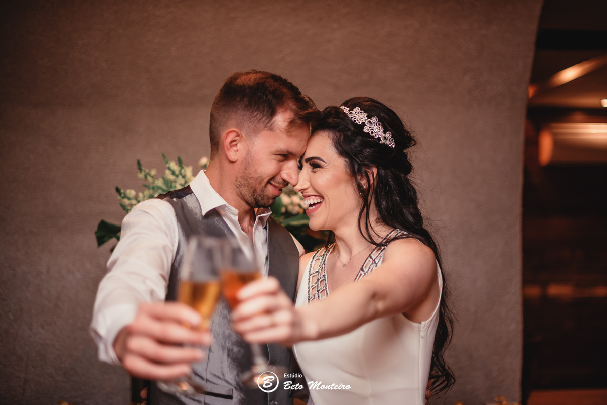 fotografo de casamento - videos de casamento - filmagem - casamento - cinegrafista - filmmaker - wedding - produtora - curitiba - estudio beto monteiro - casal - pre wedding - ana fernanda e leandro maneira - igreja presbiteriana - dom parma