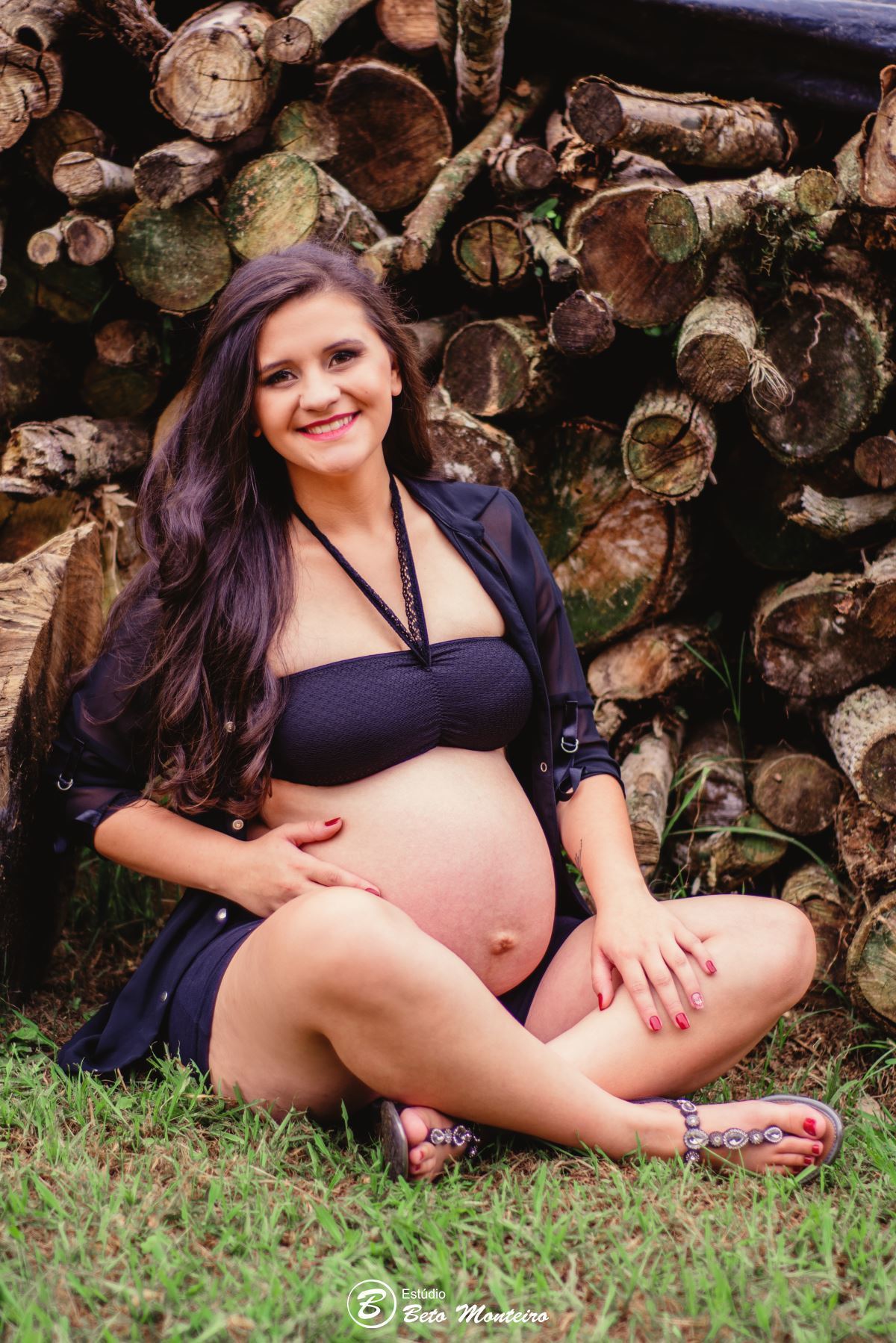 Book Gestante e Familia em Curitiba - Book gestante São José dos Pinhais - Book de gestante lifestyle - Fotos ao ar livre - Grávida - Gestação - Estudio Beto Monteiro - Pesque Pague Recanto das Flores - Suellen - Leandro - Bernardo - Louise