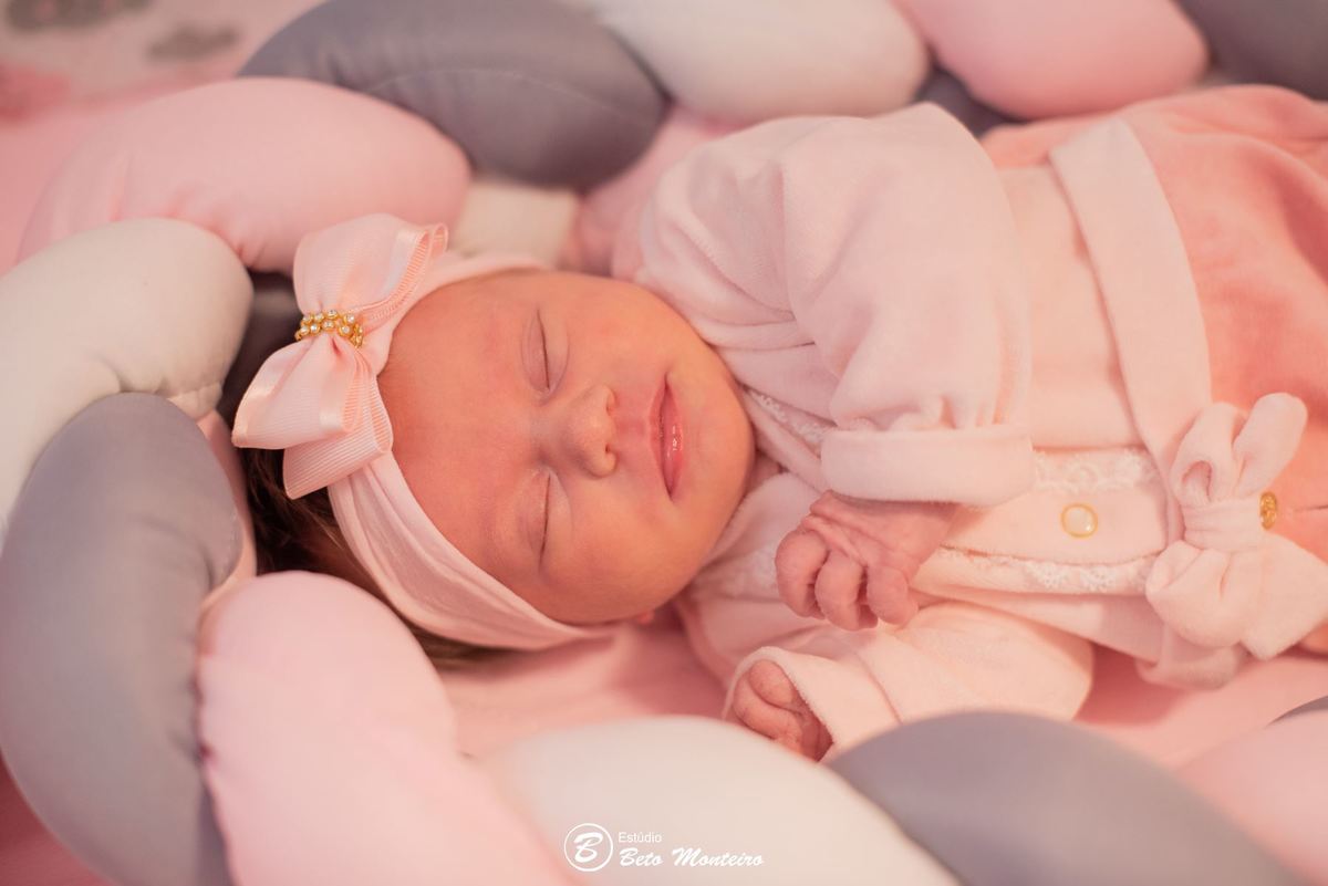 Newborn - newborn lifestyle - newborn em casa - newborn menina - new born - Book fotográfico NewBorn - Book de fotos - Book NewBorn - Book de Recem Nascido - Book de Bebê - Estúdio Beto Monteiro - Curitiba