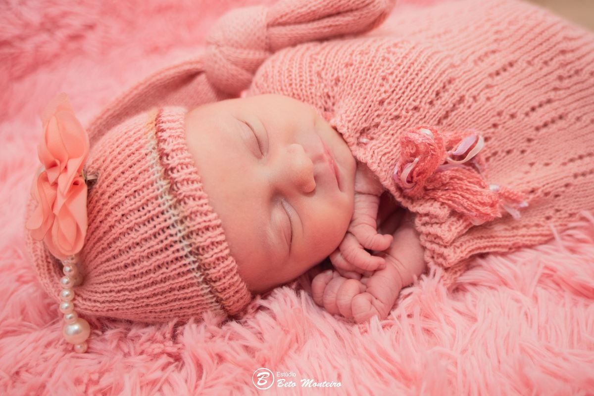 Newborn - newborn lifestyle - newborn em casa - newborn menina - new born - Book fotográfico NewBorn - Book de fotos - Book NewBorn - Book de Recem Nascido - Book de Bebê - Estúdio Beto Monteiro - Curitiba