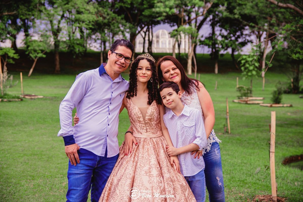 Book dos 15 - Book fotografico 15 anos - Sessão de fotos para 15 anos - Sessão de 15 anos - Book Teen - Book Debutante - Book de fotos - Book Feminino - Book Menina - Estúdio Beto Monteiro - Curitiba - Jardim Botânico